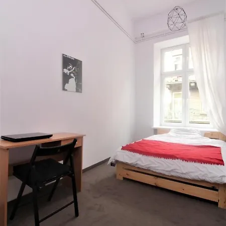 Apartment Very Big Between Old Town And Jewish Quarter